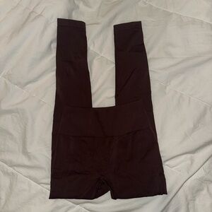 Aurola butt scrunch leggings